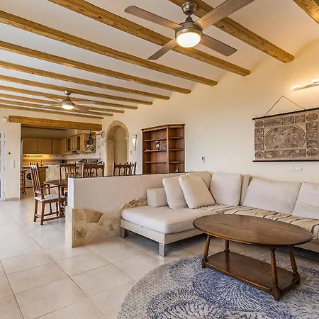 Dom wakacyjny Gorgeous In *